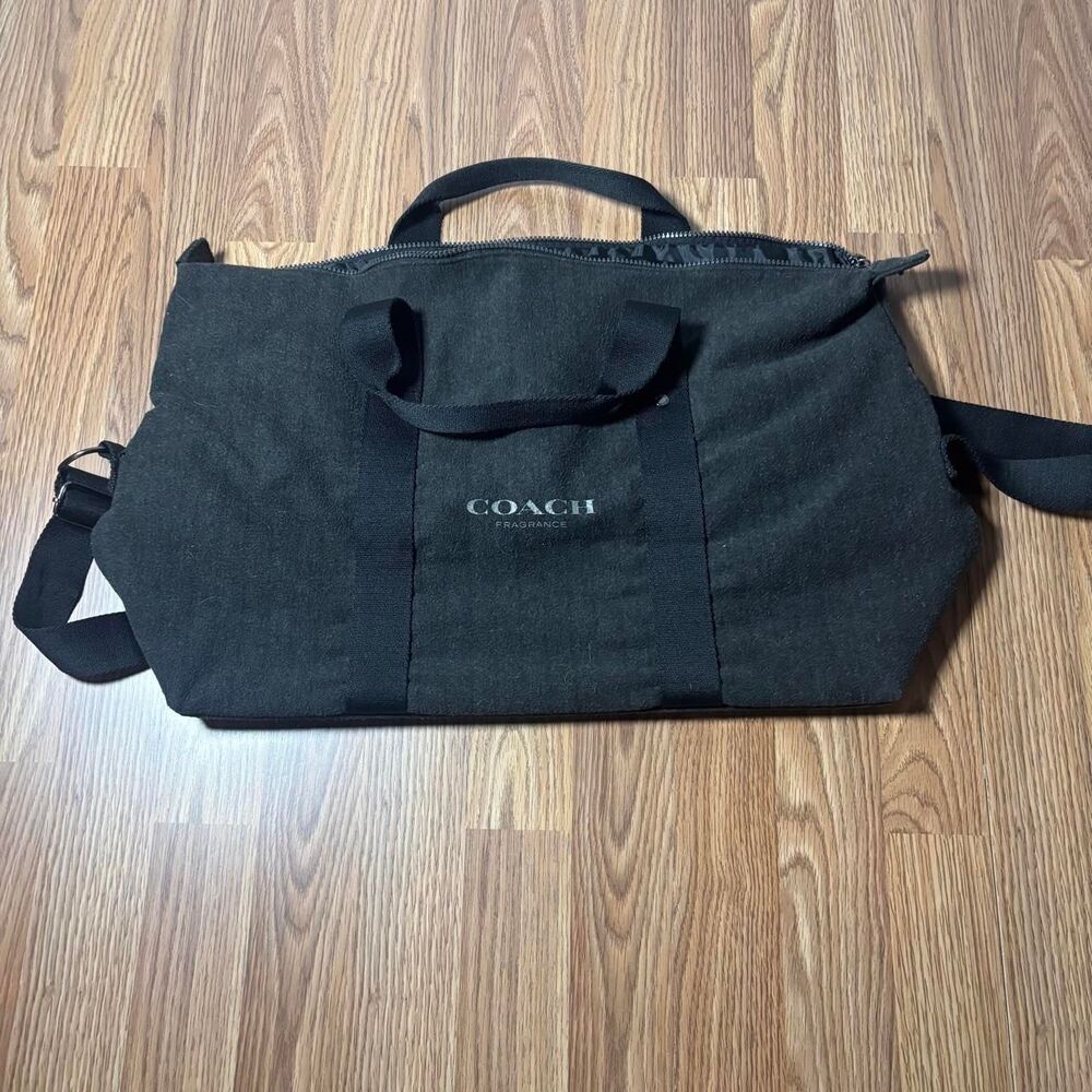 Coach Weekend Overnighter Duffle Bag Black Gray Trim Travel Gym Carryall